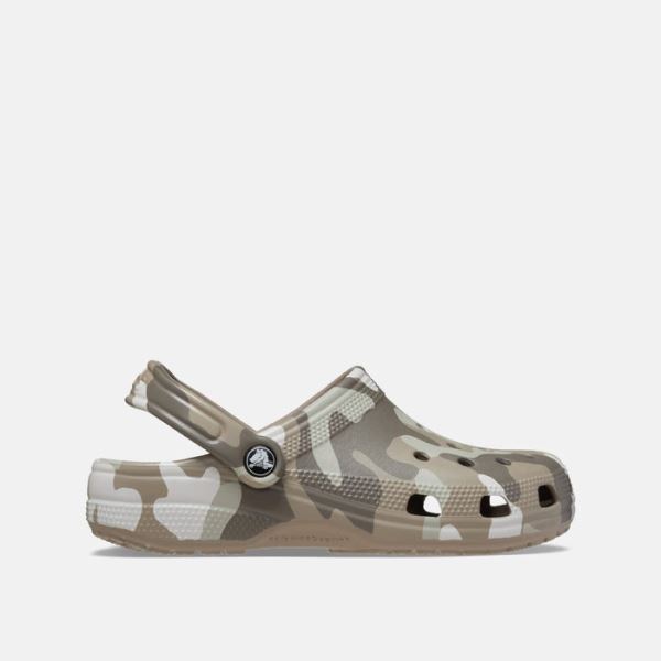 Férfi cipő Crocs CLASSIC PRINTED CAMO barna